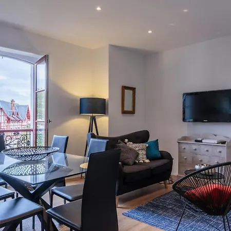 Izokina Keyweek 2 Bedroom In 公寓